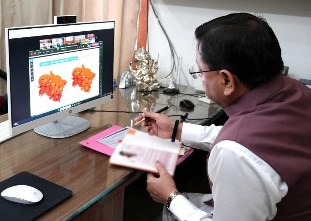 उत्तराखंड में रेड और ऑरेंज अलर्ट: सीएम धामी ने 24×7 सतर्कता के दिए निर्देश