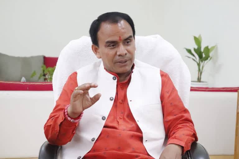 शिक्षा व्यवस्था में बदलाव का वाहक बना विद्या समीक्षा केन्द्र : डॉ. धन सिंह रावत,डेटा आधारित निर्णयों से पारदर्शिता, जवाबदेही व दक्षता में आया सुधार,छात्र प्रदर्शन, उपस्थिति व शिक्षक सहभागिता पर रखी जा रही सतत निगरानी।