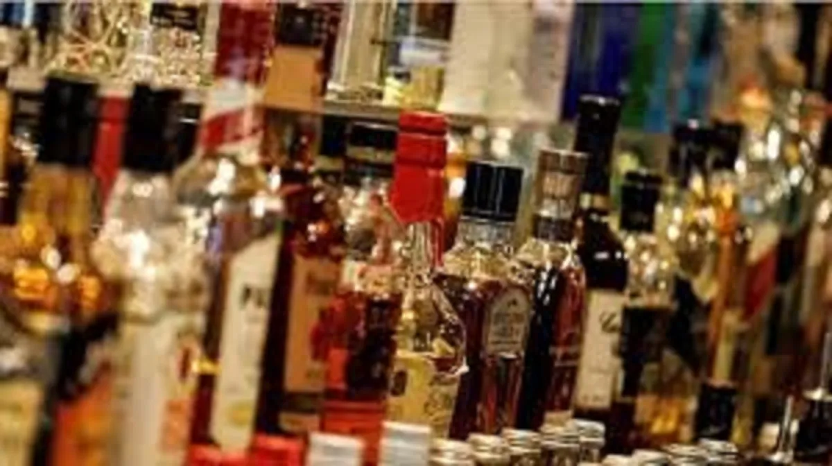 उत्तराखंड में जश्न की शाम रिकॉर्ड तोड़ छलके जाम, 600 से ज्यादा वन-डे बार लाइसेंस हुए जारी