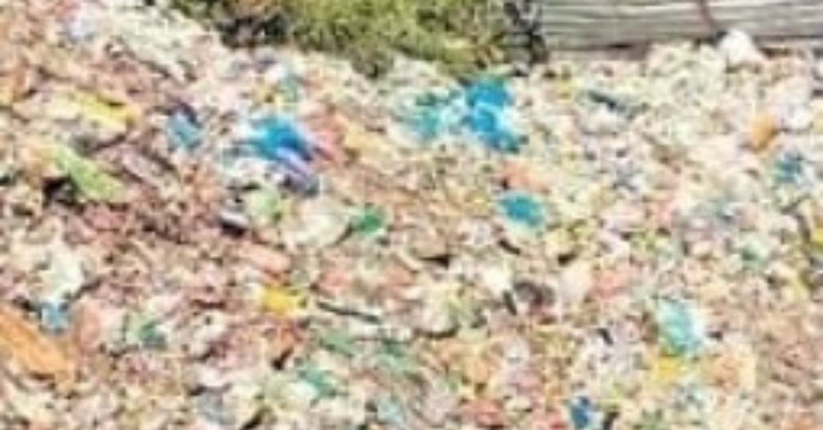 जानकीचट्टी में खुले में कूड़े का ढेर बना परेशानी का सबब, यात्रा व्यवस्थाओं पर उठे सवाल