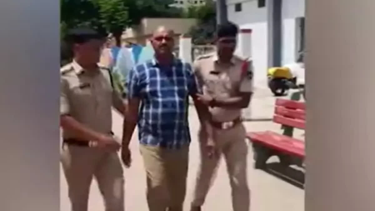 तेलंगाना: महिला पर हमले का वीडियो वायरल होने पर होमगार्ड गिरफ्तार और सेवा से बर्खास्त
