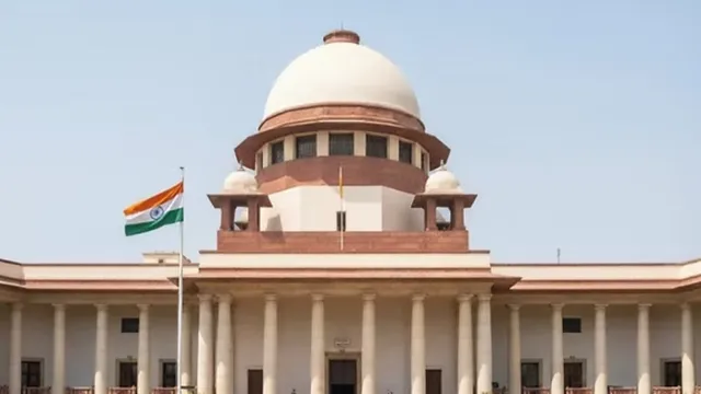 सुप्रीम कोर्ट का बड़ा फैसला: पटाखों पर पूर्ण प्रतिबंध से इनकार, तय होगा आतिशबाजी का समय