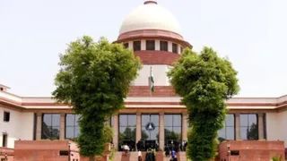 दिल्ली हाई कोर्ट के पास सड़क सुरक्षा पर सुप्रीम कोर्ट सख्त, अधिकारियों को दी चेतावनी
