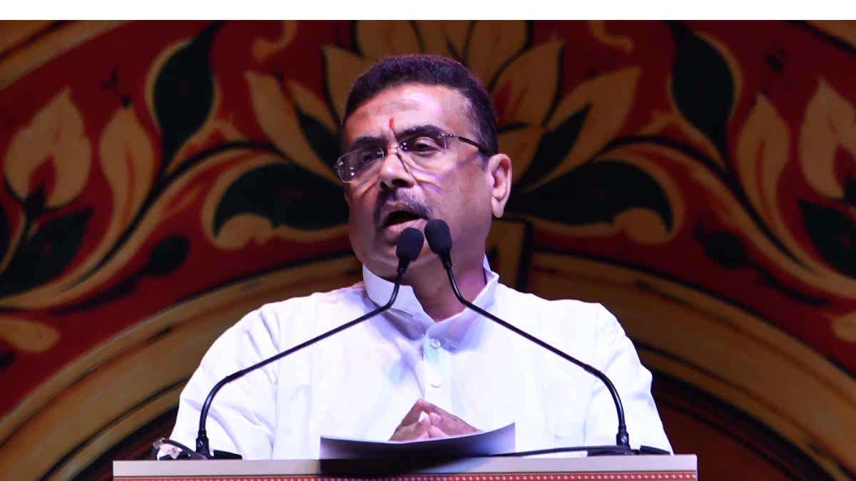 पश्चिम बंगाल की राजनीति में बयानबाजी तेज, मुख्यमंत्री शुभेंदु अधिकारी ने ममता बनर्जी को दी सलाह